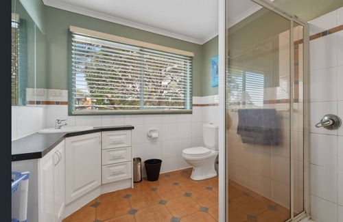 Frankston House | 6 Bedrooms/9 Beds Spacious|City+Park Views|Beach