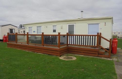 Ingoldmells Apartment | 6 Berth heated on The Chase Brisbane