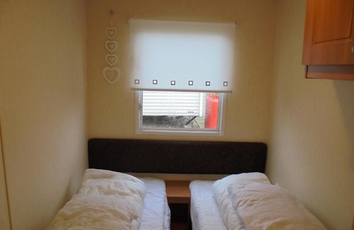 Ingoldmells Apartment | 6 Berth heated on The Chase Brisbane