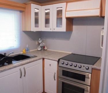 Ingoldmells Apartment | 6 Berth heated on The Chase Brisbane