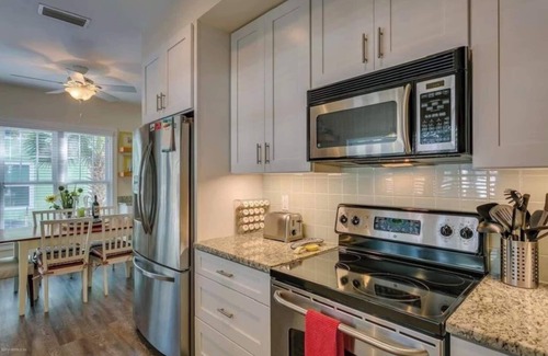 Downtown Historic District House | 6 BR/4BA (2 X 3/2 Apartments) in Historic St. Aug.