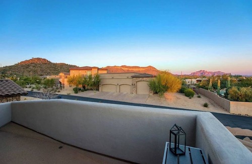 East Mesa House | 6 BR home with beautiful city views!