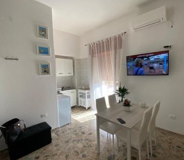 Rodi Garganico Apartment | 6 Civico d arte Gargano home