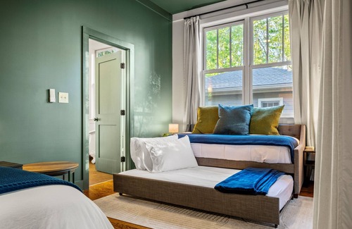 Fletcher Cabin | 6 King Bedrms! Heated Pool. 2 Hot Tubs. Game Room. 3 Fire Pits. Sleeps 22!