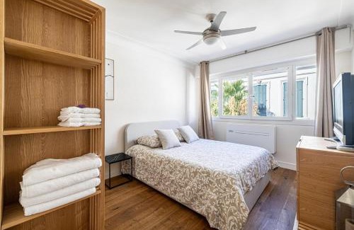 La Celle-sous-Gouzon Apartment | 6 LECERF - Apartment for 3 people near Croisette and Palais