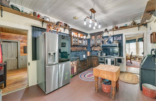 Warrensburg House | 6 Mi to Lake George: Adirondack Home w/Game Room