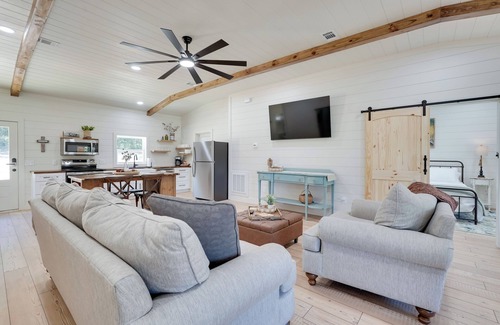 Millen Cottage | 6 Mi to Magnolia Springs SP! Modern Cottage Living