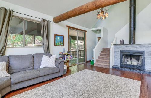 Iron Springs House | 6 Mi to Mt Union Peaceful Cabin with Deck