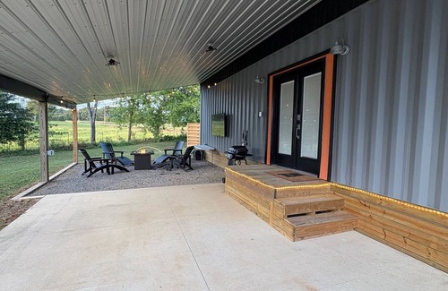 Arab Cabin | 6 Min to the Lake-Covered Boat Parking Unit 2