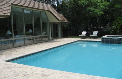 Oceanside House | 6 N Live Oak Bright Open Home, Golf Views, Short walk to Beach, Pet Friendly