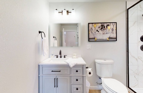 Fredericksburg Cottage | 6 newly built River's Edge Cottages on the Pedernales River - 3 private hot tubs