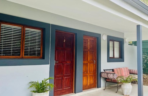 Greater Johannesburg Metropolitan Area House | 6 on Columbus Guesthouse