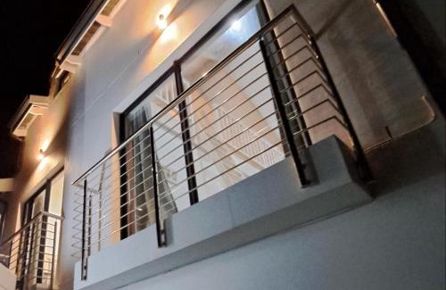 Shelley Point Apartment | 6 on Third