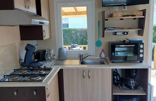 La Roque-d'Antheron House | 6-person air-conditioned mobile home, at the foot of the Lubéron, 4* domaine des Iscles campsite