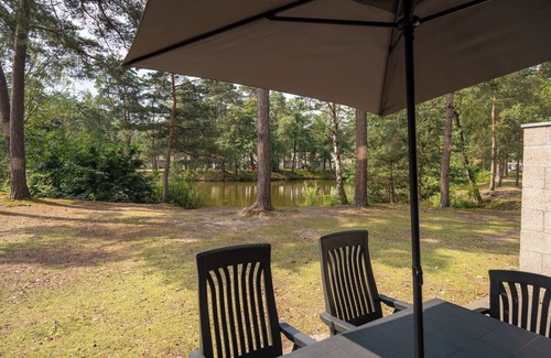 Hapert House | 6-person bungalow in the holiday park Landal Het Vennenbos