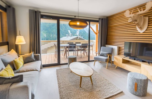Chatel Apartment | 6-person flat - modern, central, ski in, ski out