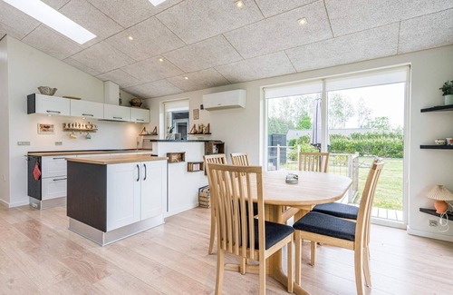 Jegum House | 6 person holiday home in Oksbøl