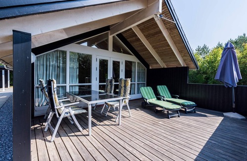 Jegum House | 6 person holiday home in Oksbøl