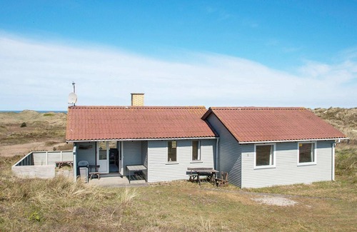 Henne Strand House | 6 person holiday home in Henne-By Traum