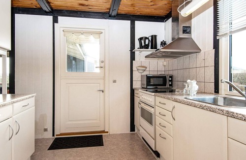 Ronde House | 6 person holiday home in Rønde-By Traum