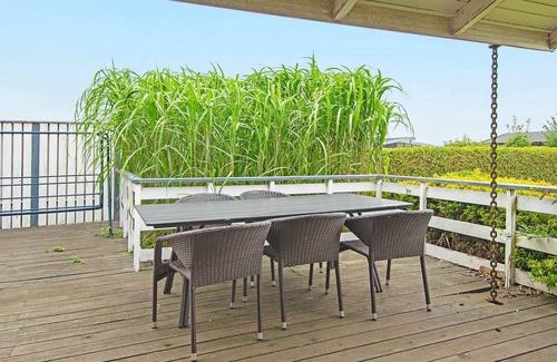 Ronde House | 6 person holiday home in Rønde-By Traum