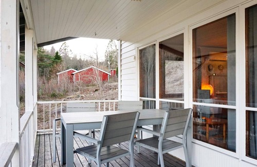 Brastad House | 6 person holiday home in BRASTAD