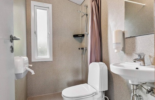 Aarhus North House | 6 person holiday park home in Aarhus N