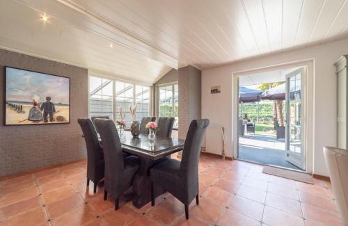 Wemeldinge House | 6-person house with a beautiful garden
