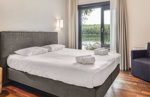 Antoing Cabin | 6-person The Lake House in the holiday park Landal Forest Resort Your Nature
