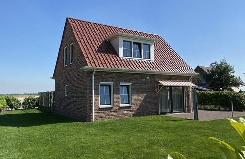 Meliskerke House | 6 Persons Holiday home in Zoutelande