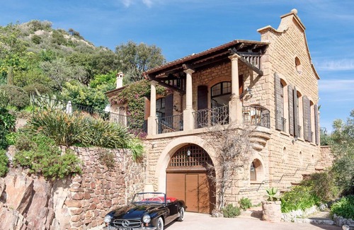 La Napoule House | 6-room villa with panoramic sea view and infinity pool