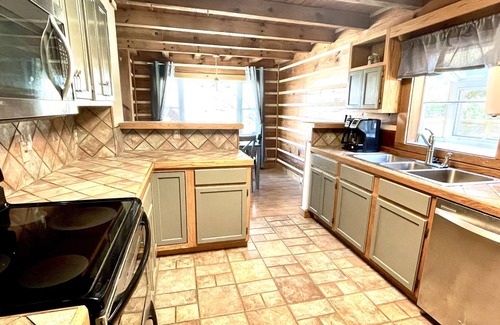 Waynesville Cabin | 60+ Acre Private Gated Estate