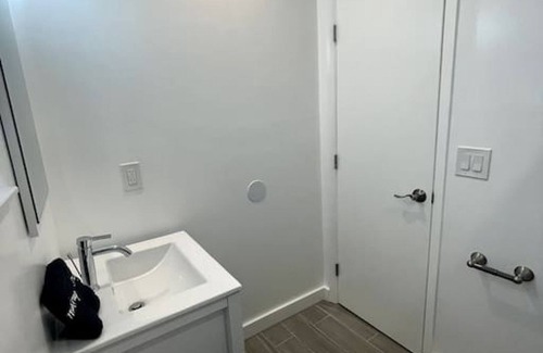 Little Ranches Apartment | 600 apt 11 · Tranquil Studio W/Parking 10 min to Beach/FLL