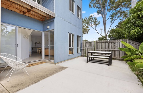 Pialba House | 600m to esplanade - Spacious + Everything you need