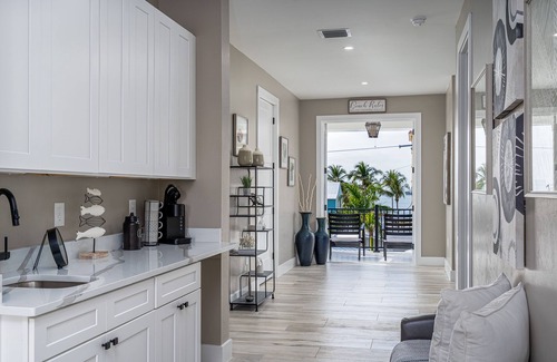 Fort Myers Beach House | 607 Bliss on the Bay: 5BR Oasis w/Pool, Spa & Views
