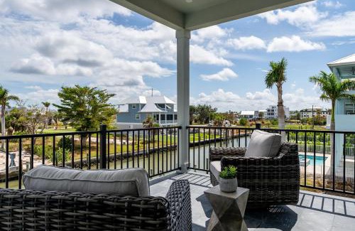 Fort Myers Beach House | 611 Estero Blvd home