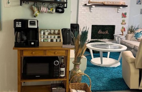 Gulf Hills Apartment | 613B) Close to the beach!