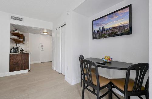 Southwest Orlando Apartment | 6165 CARRIER DR #1212 ORLANDO 1BED