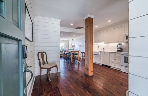 Beaufort Villa | 617 Newhaven - Three Bedroom Villa, Sleeps 8