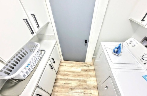 Canyon Gate House | #62Vegas Spot w/Pool & Spa! Mins to LV Strip/Dtn