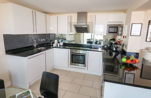 Portland Cottage | 65 OCEAN VIEW, country holiday cottage in Castletown, Portland