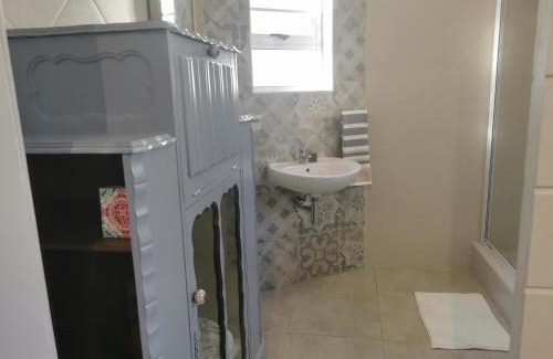 Newton Park Apartment | 65at3rd