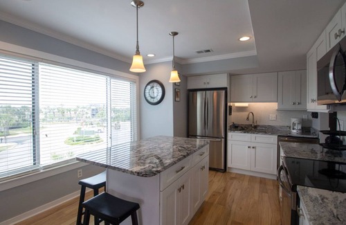 Saint Helena Island Condo | 665 New Haven - New to VRBO! Resort Access Included!