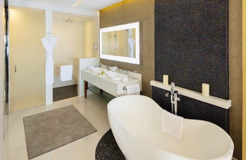 Palmilla Resort | ✩ 667ft² Suite ✩ Private Balcony with Hammock & Seating ✩ Relaxing Getaway ✩