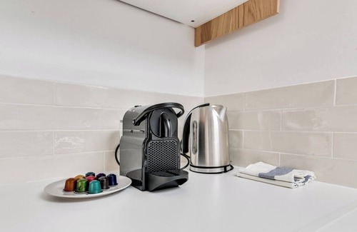 17th Arrondissement Apartment | 693 Suite Anita - Superb apartment in Paris