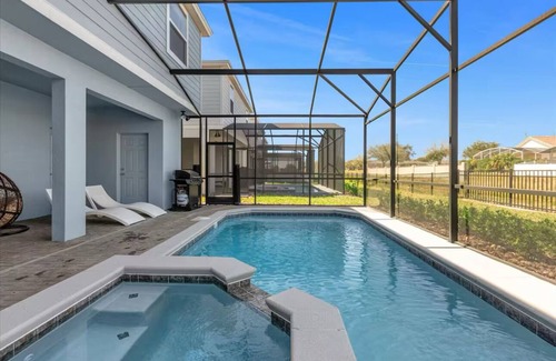 Tuscan Hills House | 6BD/4.5BA Windsor Island Resort- Davenport