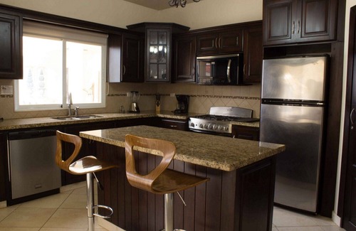 La Mulata Villa | 6BD 6BT Guest-friendly villa in gated and secured residence