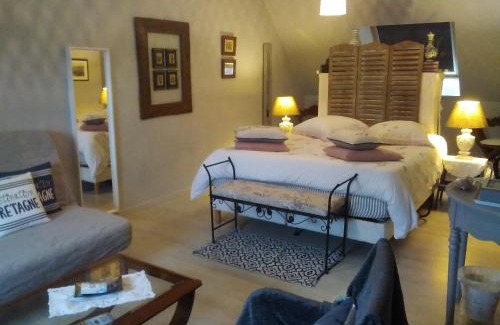 Saint-Broladre Bed & Breakfast | 6bis rue de la boussaquiere st broladre
