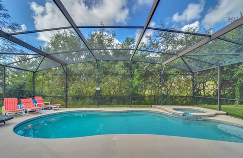 Calabria Villa | 6BR Pool Villa, Minutes from the Parks!