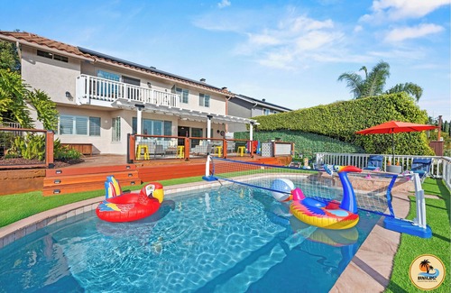 Tierrasanta House | 6BR San Diego Escape: Pool, Spa & Sunset Views!